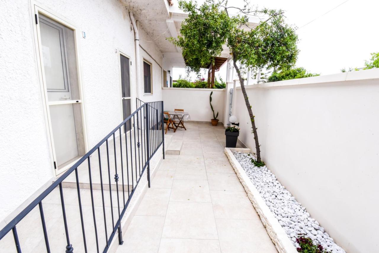 B&B Macchia Mediterranea Сан Пиетро ин Беваня Екстериор снимка
