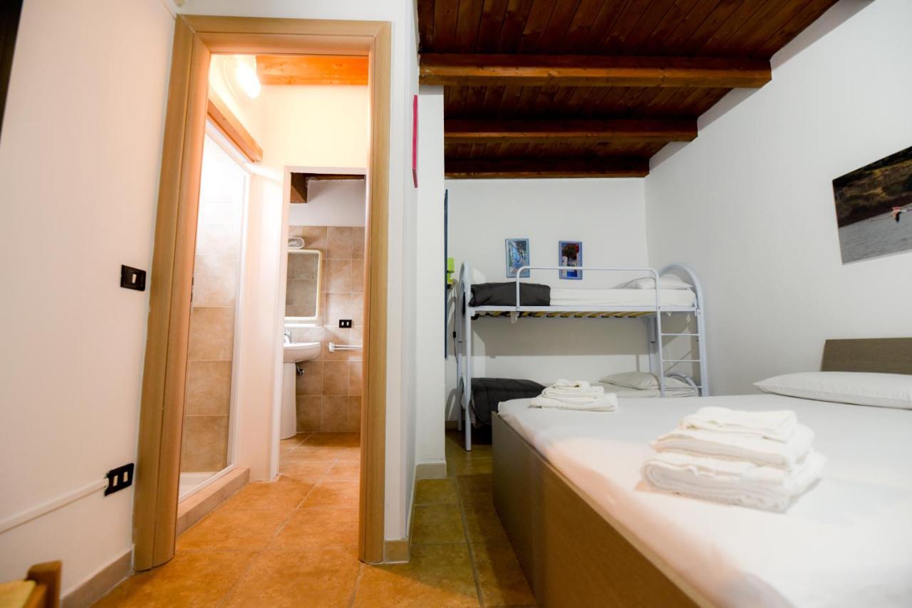 B&B Macchia Mediterranea Сан Пиетро ин Беваня Екстериор снимка