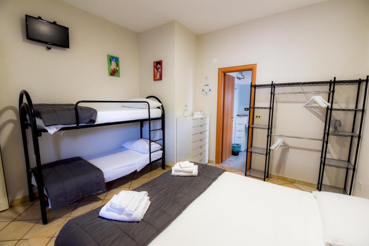 B&B Macchia Mediterranea Сан Пиетро ин Беваня Екстериор снимка